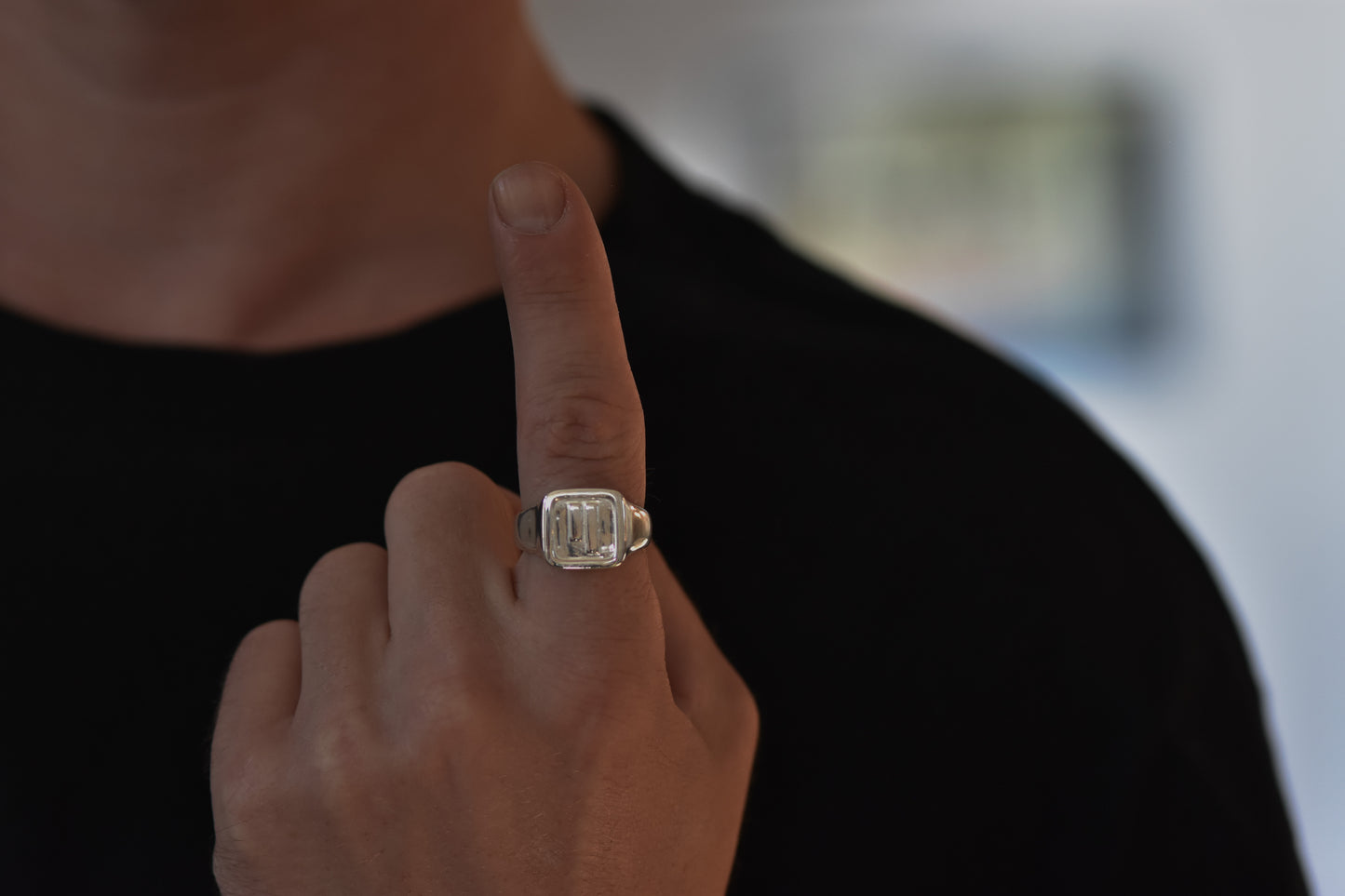 Signet ring square