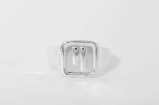 Signet ring square