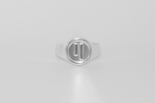 Signet ring round